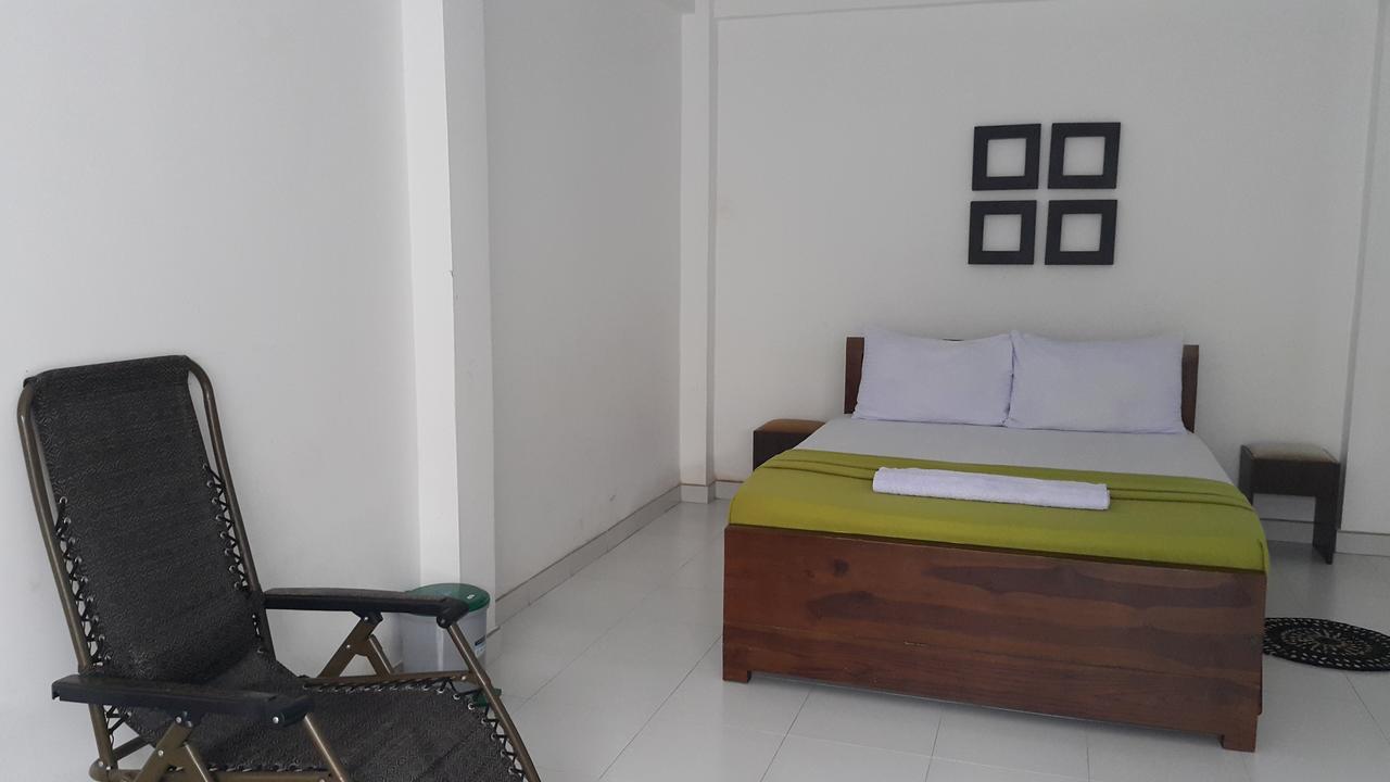 City Capital Hostel Anuradhapura Ngoại thất bức ảnh