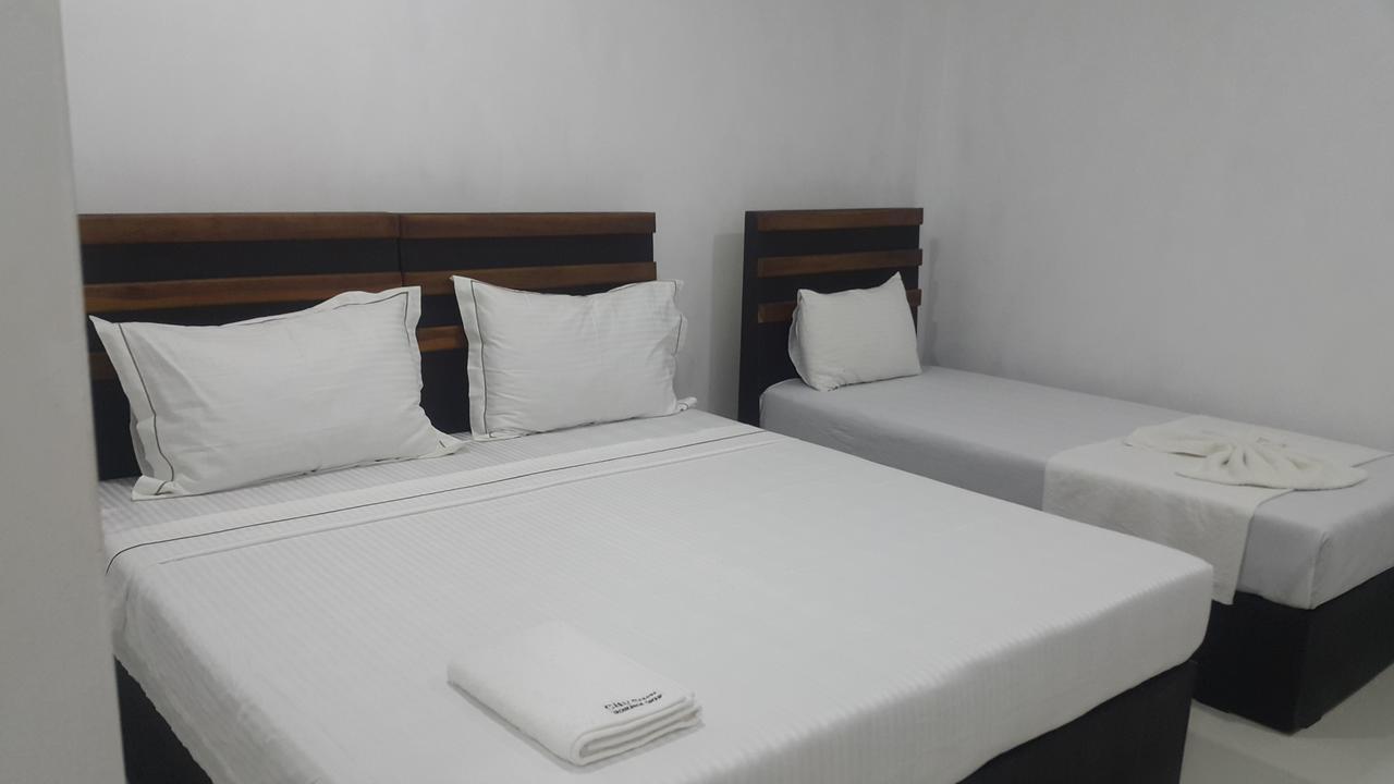 City Capital Hostel Anuradhapura Ngoại thất bức ảnh