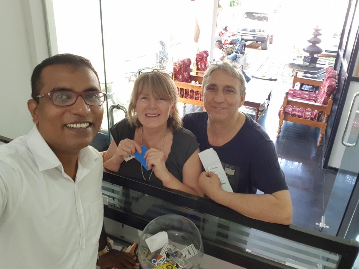 City Capital Hostel Anuradhapura Ngoại thất bức ảnh